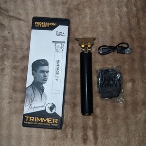 Vintage T9 Professional Grooming Trimmer Rechargeable Black Gold New
